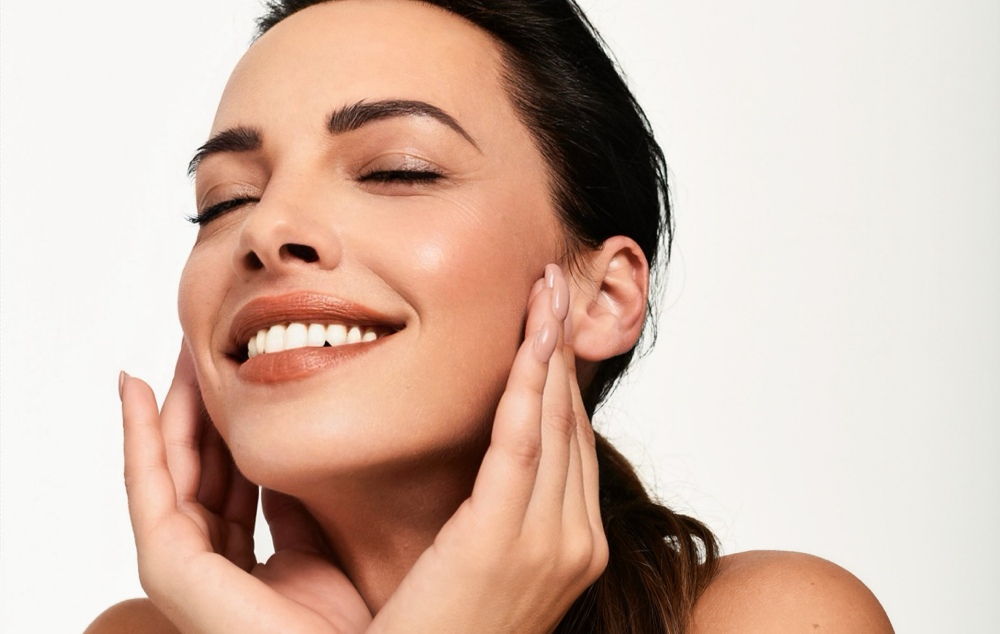 A Natural, Refreshed Look: The Summers We Remember and the Beauty We Can Choose Today